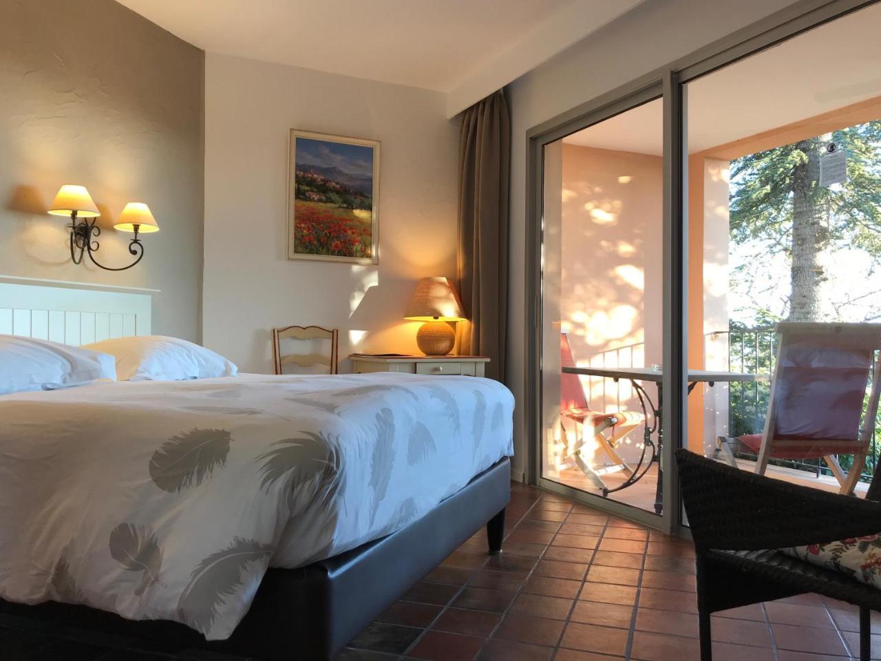 Hotel Bellerive Rasteau Bagian luar foto